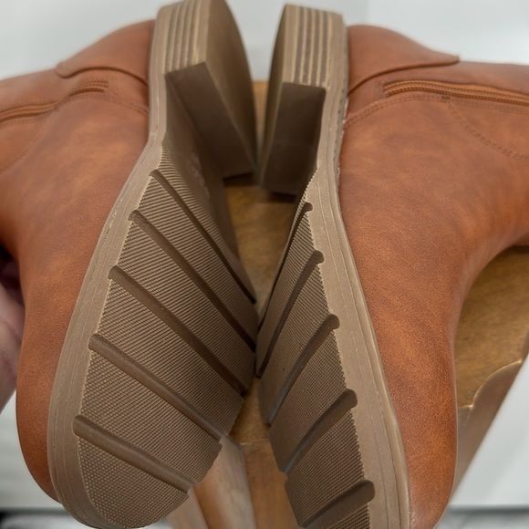 10W Tall Brown Riding Boots NWOT - Picture 4 of 11